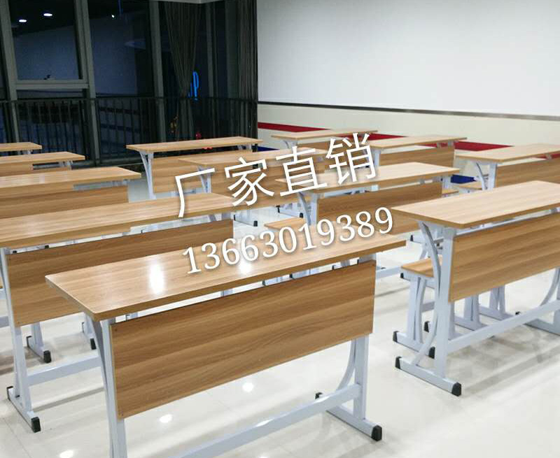 U8国际课桌椅
